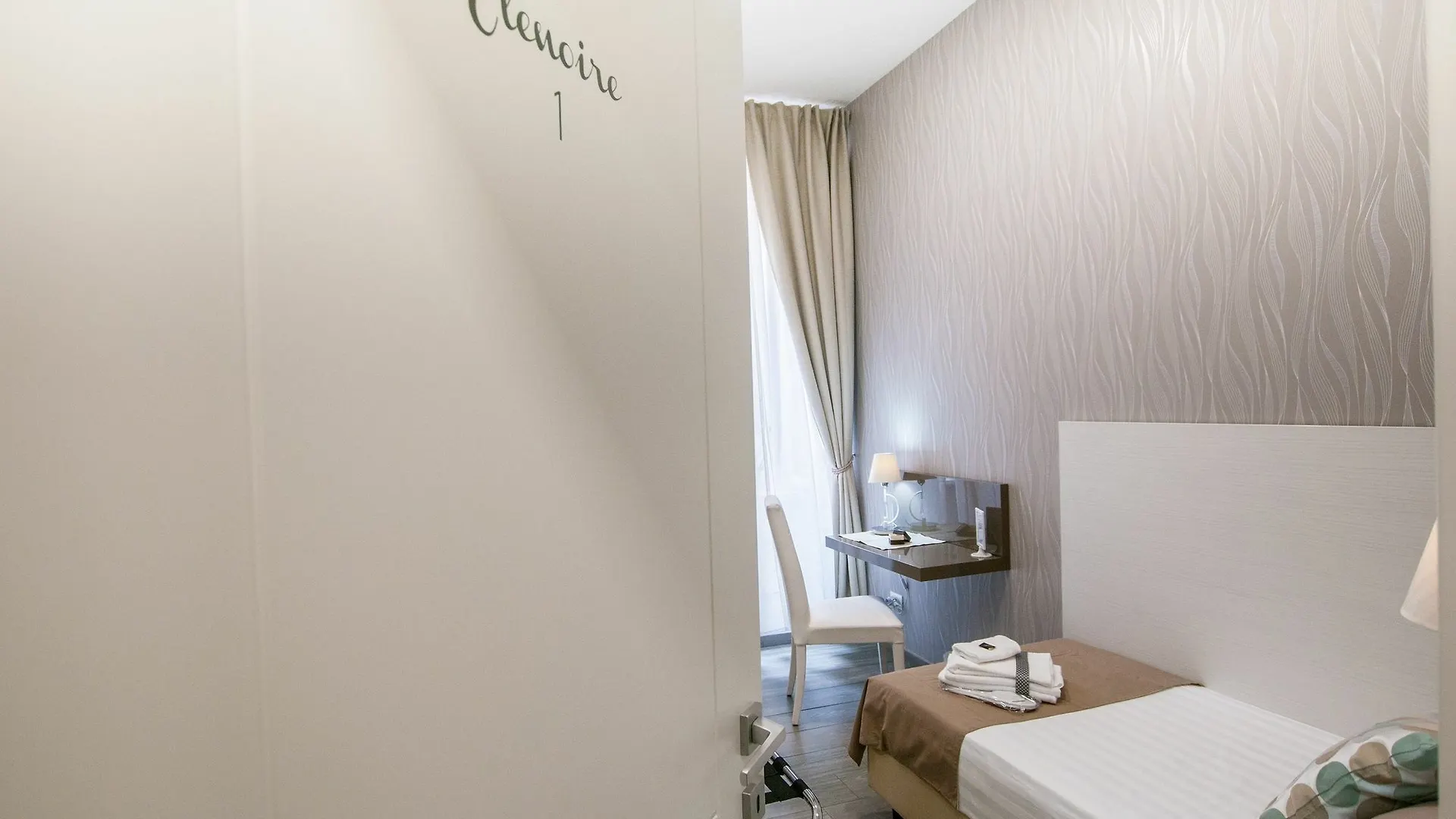 Elenoire Rooms & Suite Rome 3*,  Italy