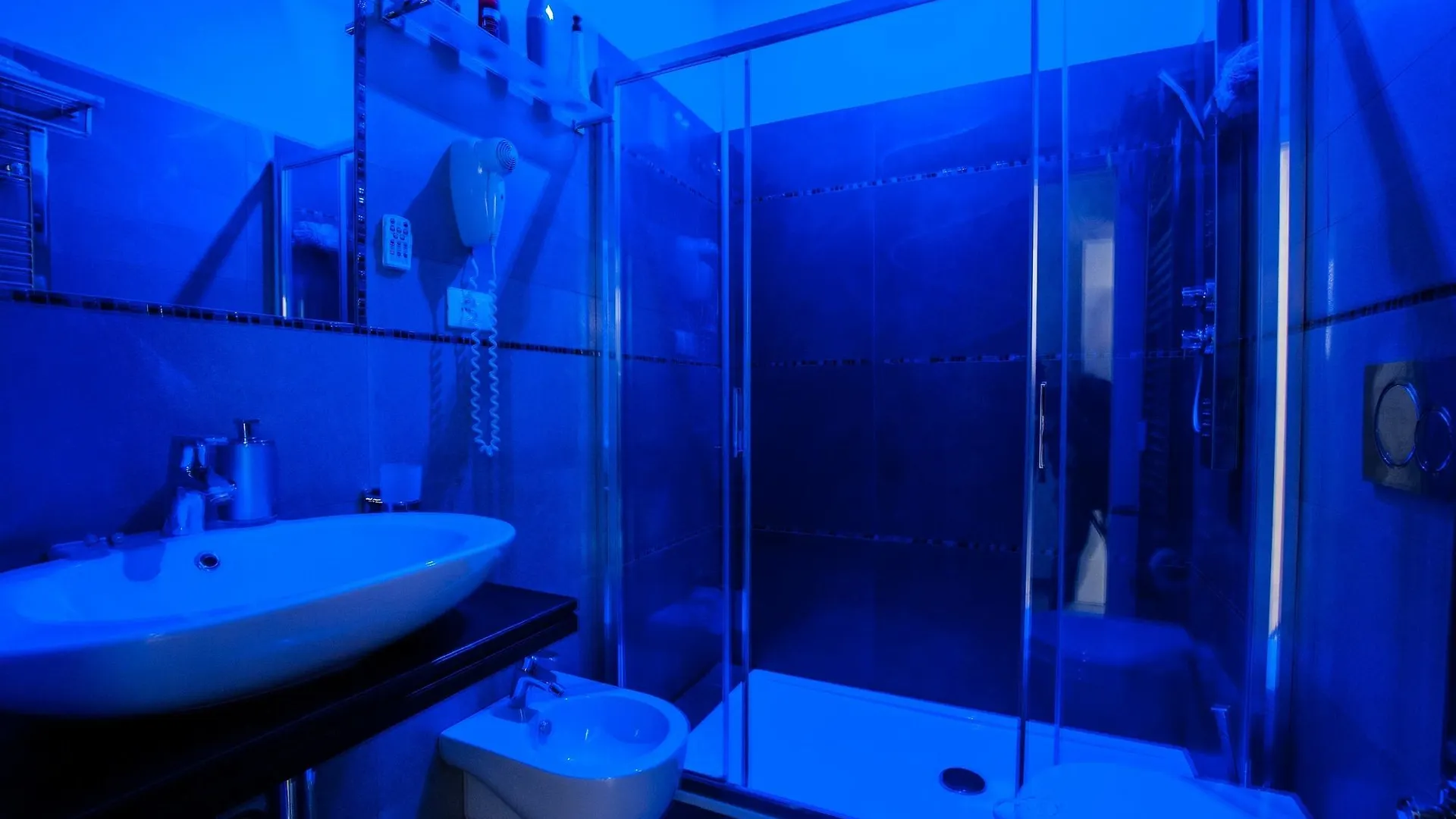 Elenoire Rooms & Suite Rome Italy