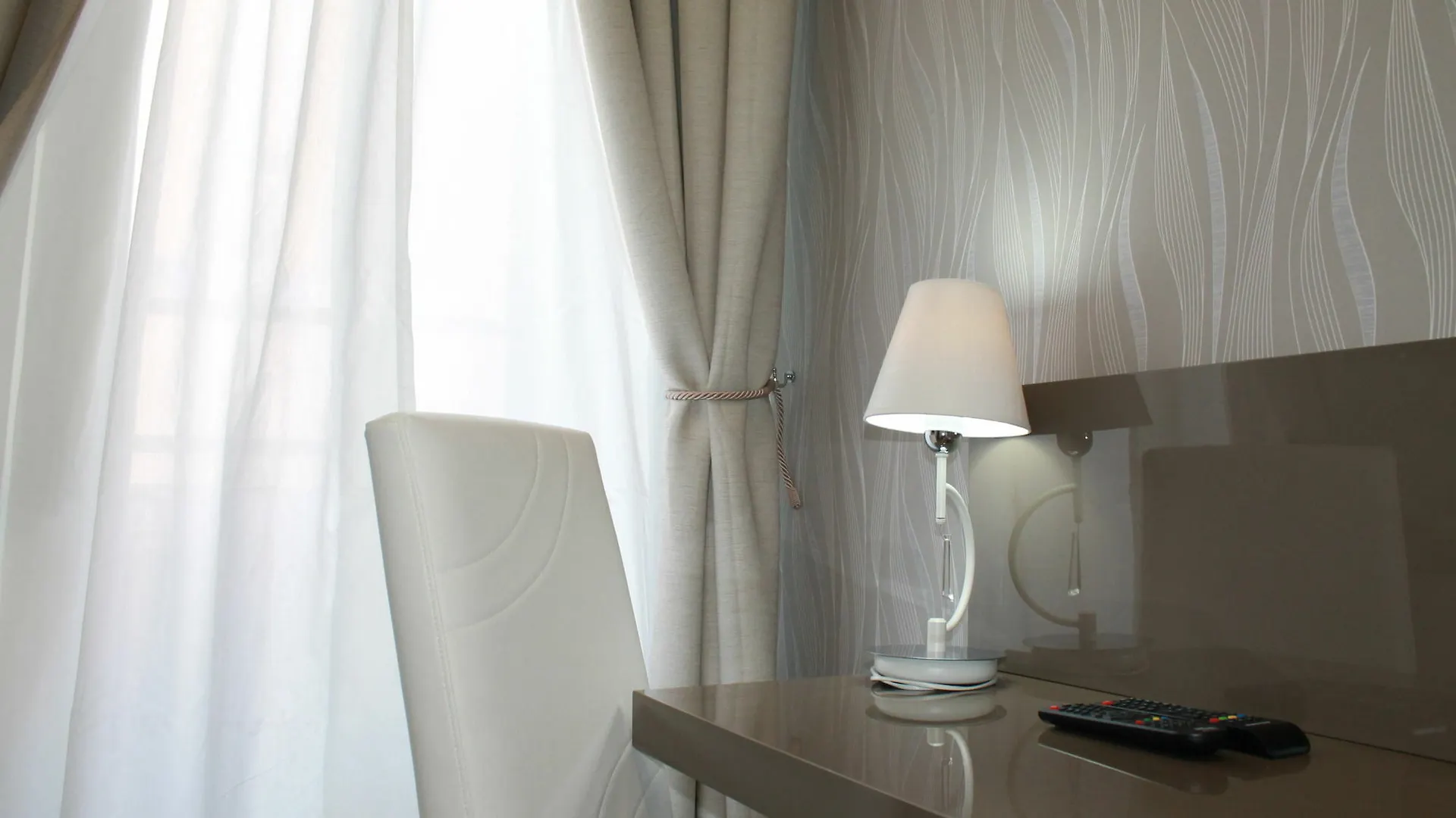Elenoire Rooms & Suite Rome 3*,
